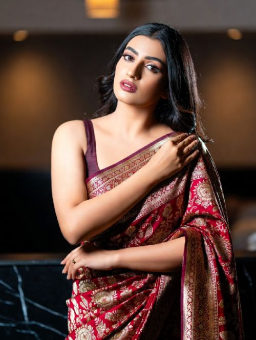 Mumbai female escorts